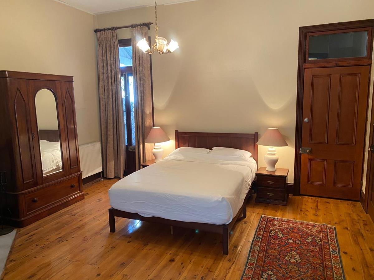 Yass Central Bed & Breakfast ภายนอก รูปภาพ